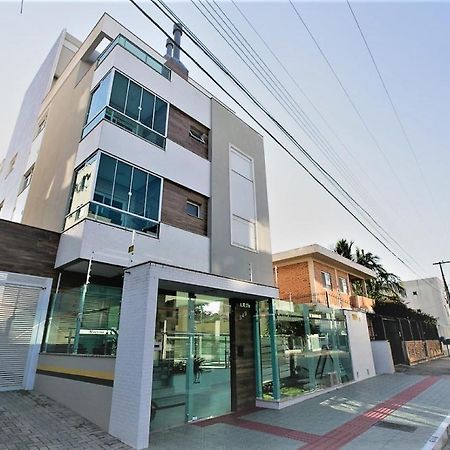 Lindo Apto, 50Metros Do Mar, Ideal Para Familias Florianopolis Bagian luar foto